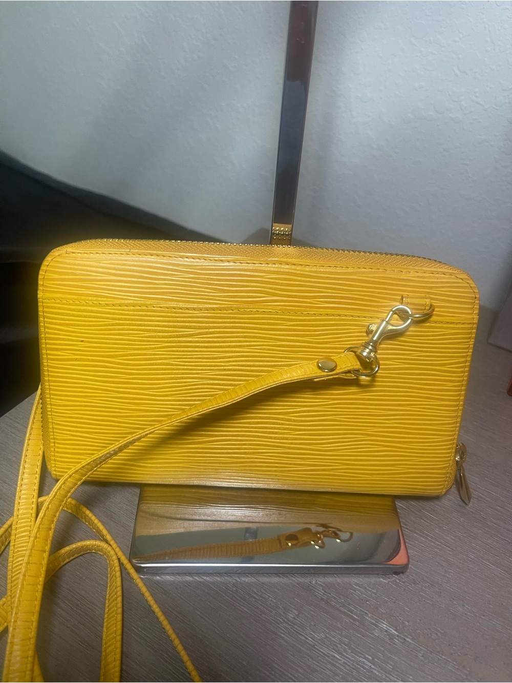 Gianni Valentino vintage Wallet crossbody - Picture 3 of 12